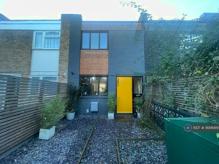 3 Bedroom Terraced House To Rent In Murchison Road, London, E10