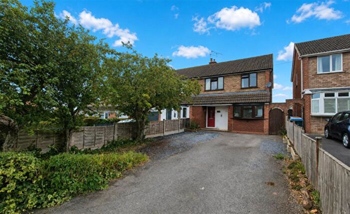 3 Bedroom Semi Detached House For Sale In Sutton Avenue, Eastern Green, Coventry, CV5