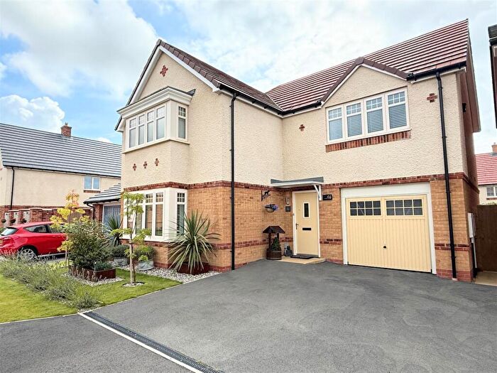 4 Bedroom Detached House For Sale In Heywood Lane, Wrea Green, PR4