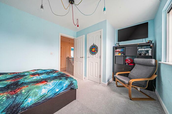 4 Bedroom Detached House For Sale In Stoches Close, Stoke Mandeville, HP22