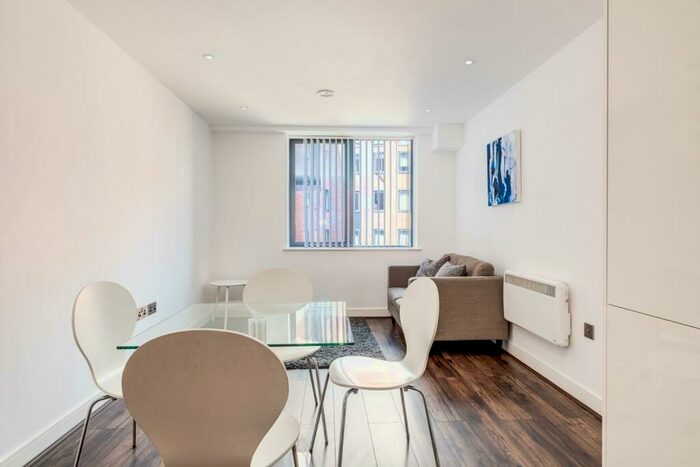 1 Bedroom Apartment To Rent In Camden House, Pope Street, B1