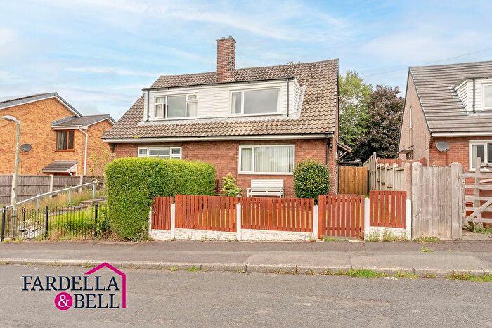 3 Bedroom Semi Detached House For Sale In Wasdale Close, Padiham, BB12