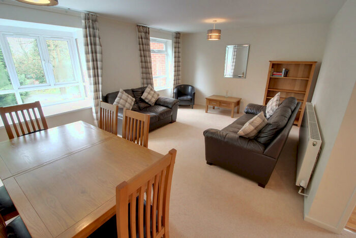 2 Bedroom Apartment To Rent In Hindon Square, Vicarage Road, Edgbaston, B15