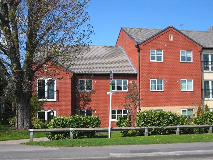 2 Bedroom Flat To Rent In Plains Road, Mapperley, Nottingham, NG3