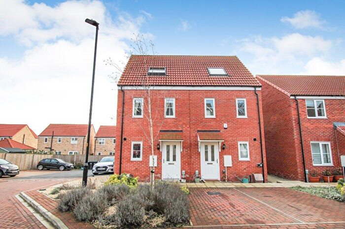 3 Bedroom Semi Detached House For Sale In Pippin Close, Knaresborough, North Yorkshire, HG5