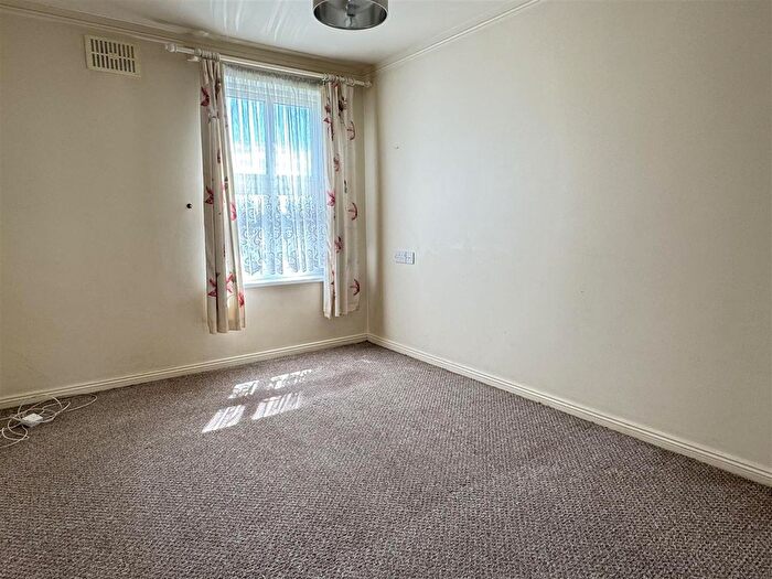 1 Bedroom Detached House For Sale In Chisholme Court, St Austell, St Austell, PL25