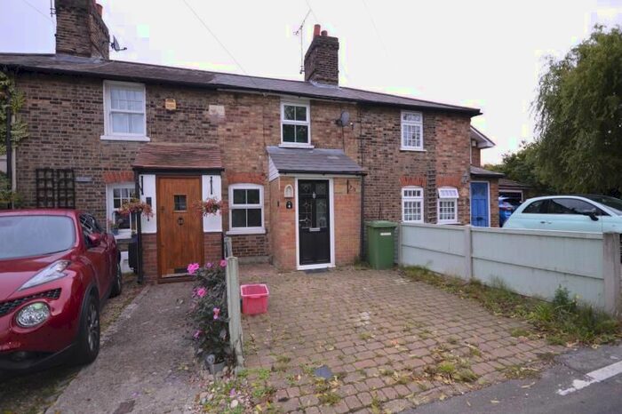 2 Bedroom Terraced House To Rent In Mount Pleasant, Cottages, Alexandra Lane, CM15