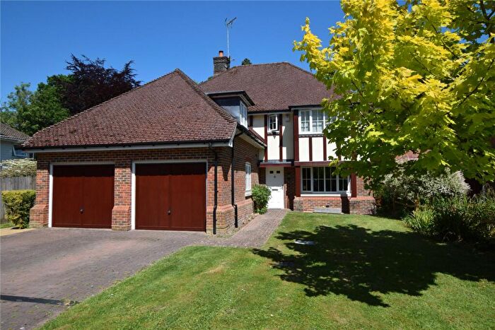 4 Bedroom Detached House For Sale In Telegraph Lane, Four Marks, Alton, Hampshire, GU34