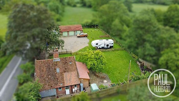 3 Bedroom Cottage For Sale In London Road, Brampton, Beccles, NR34