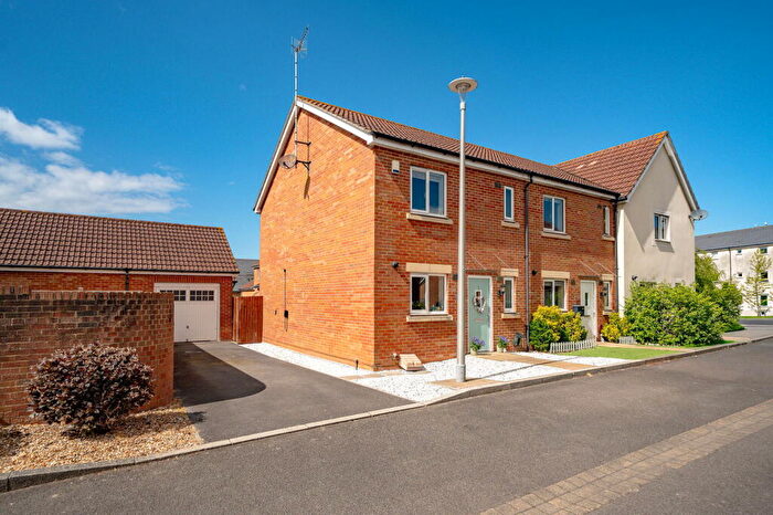 3 Bedroom End Of Terrace House For Sale In Sparrow Lane, Portishead, Bristol, BS20