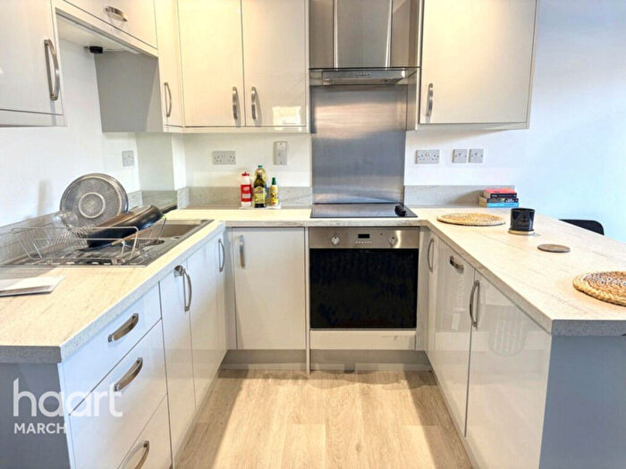 2 Bedroom Semi Detached House For Sale In Deerfield, March, PE15