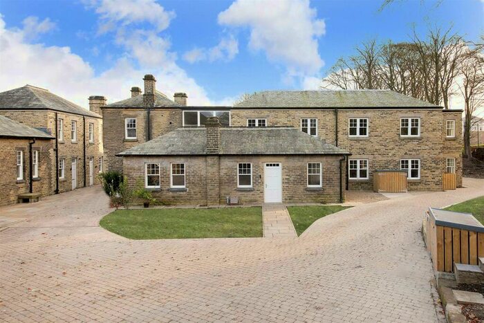 4 Bedroom Mews To Rent In Menston Mews, Menston Drive, Menston, Ilkley, LS29