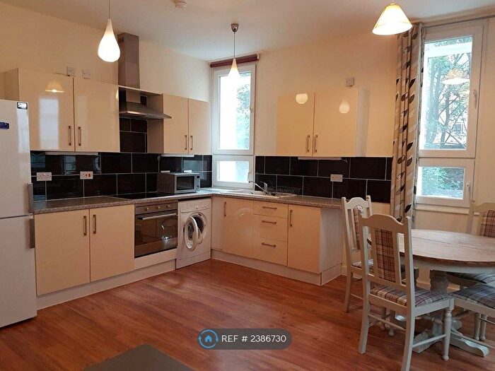2 Bedroom Flat To Rent In Cobourg Street, Manchester, M1