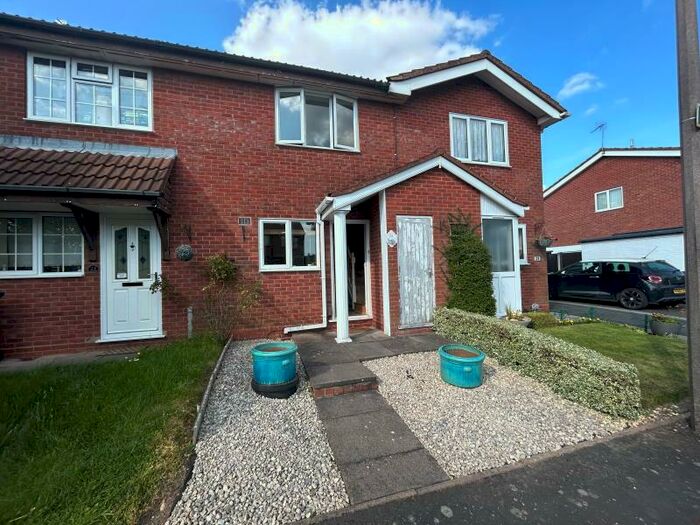 2 Bedroom Terraced House To Rent In Clifton Road, Halesowen, West Midlands, B62