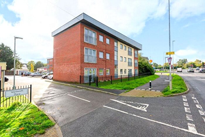 2 Bedroom Flat For Sale In London Road, Binfield, Bracknell, Berkshire, RG42
