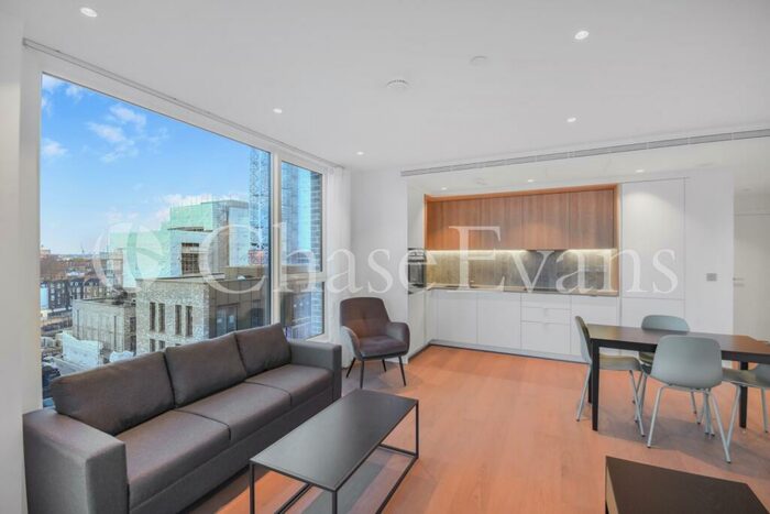 2 Bedroom Apartment To Rent In Gasholder Place, Oval Village, Kennington, SE11