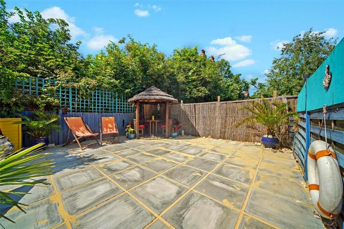 1 Bedroom Maisonette To Rent In Hamilton Road, London, NW10