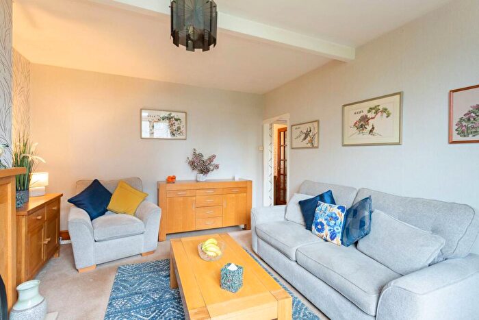 2 Bedroom Semi-Detached Villa For Sale In Carlochie Place, Dundee, DD4