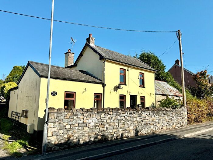 3 Bedroom Detached House For Sale In Berthon Road, Little Mill, Pontypool, NP4