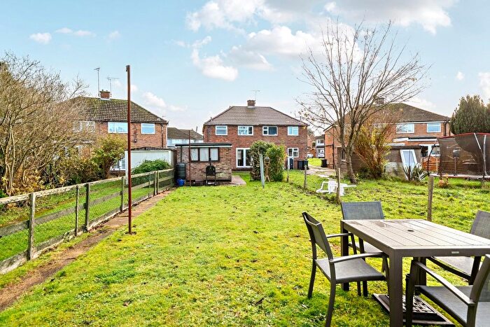 2 Bedroom Semi-Detached House For Sale In Field End, Willesborough, Ashford, TN24
