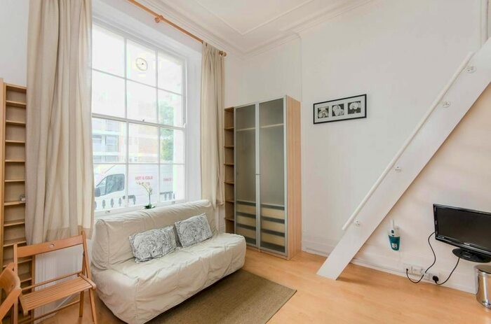 Studio To Rent In Claverton Street, Pimlico, London, SW1V