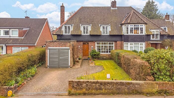 3 Bedroom Semi Detached House For Sale In Coneydale, Welwyn Garden City, Hertfordshire, AL8