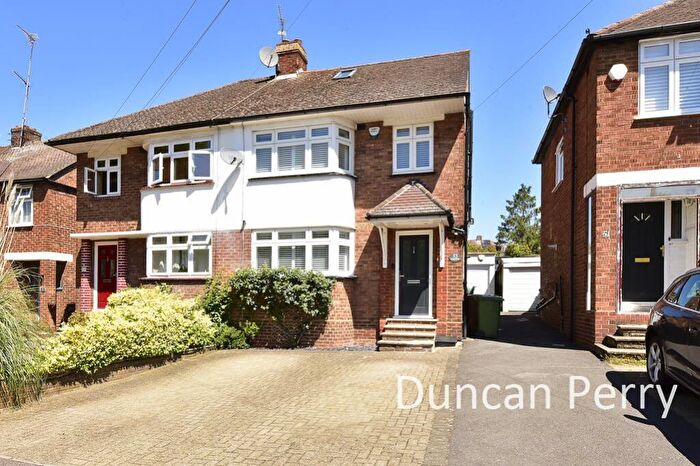 4 Bedroom Semi-Detached House For Sale In Deepdene, Potters Bar, EN6