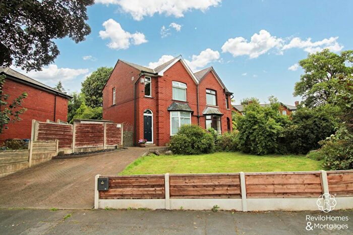 3 Bedroom Semi-Detached House To Rent In Cutgate Road, Rochdale, OL12
