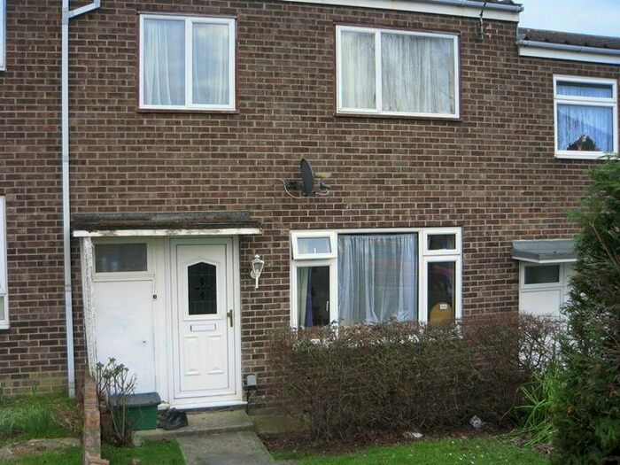4 Bedroom Terraced House To Rent In Scarfe Way, Colchester, Essex CO4