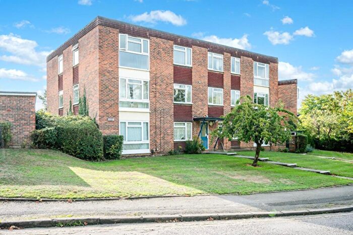 3 Bedroom Flat For Sale In Mill Road, Epsom, KT17