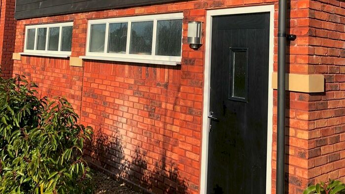 Studio To Rent In Armstrong Road, Stoke Orchard, GL52