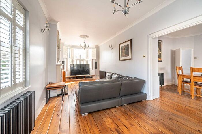 4 Bedroom Property For Sale In Shernhall Street, Walthamstow, London, E17