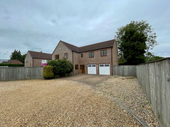 5 Bedroom Detached House To Rent In Banham Walk, Feltwell, Thetford, IP26