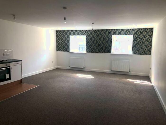 2 Bedroom Apartment To Rent In Bennetthorpe, Doncaster, South Yorkshire, DN2