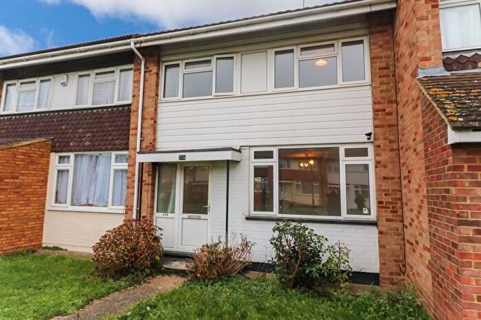 3 Bedroom Terraced House To Rent In Parlaunt Road, Langley, Slough, SL3