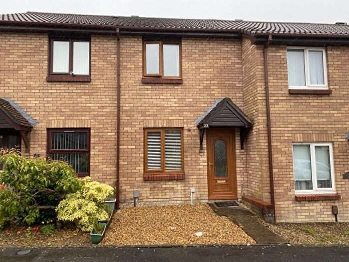 2 Bedroom Terraced House To Rent In Poplar Close, Tycoch, SA2