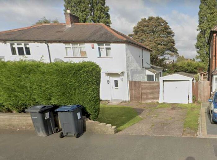 3 Bedroom Semi-Detached House To Rent In Jockey Road, Sutton Coldfield, B73