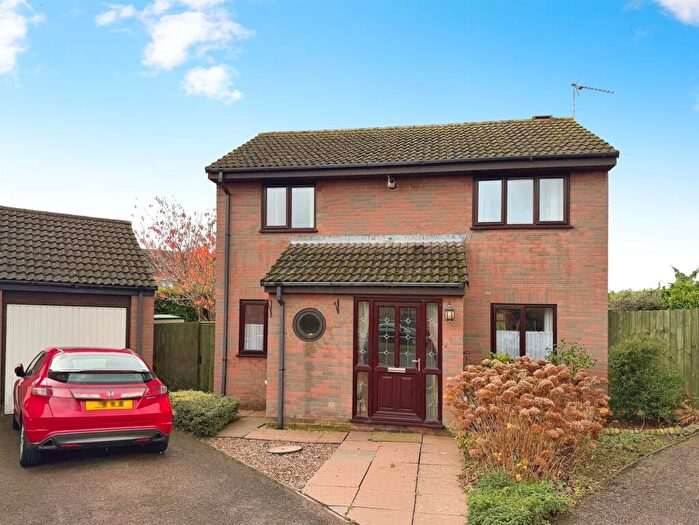 3 Bedroom Detached House For Sale In Akeman Close, Bourne, PE10