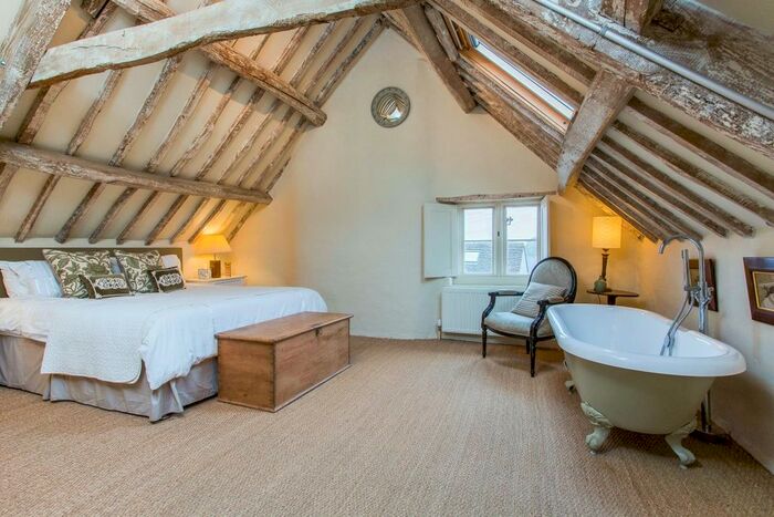 3 Bedroom Cottage To Rent In Silver Street, Chalford Hill, Stroud, GL6