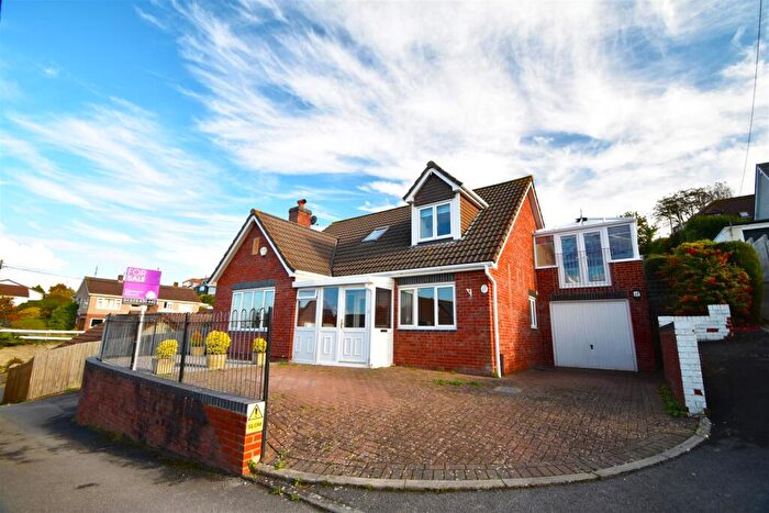 3 Bedroom Detached House For Sale In Halliwell Road, Portishead, BS20