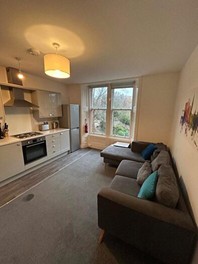 2 Bedroom Flat To Rent In Roseangle, West End, Dundee, DD1