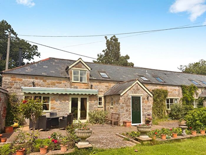 4 Bedroom Semi-Detached House For Sale In Hinton, Mudford, Yeovil, BA22
