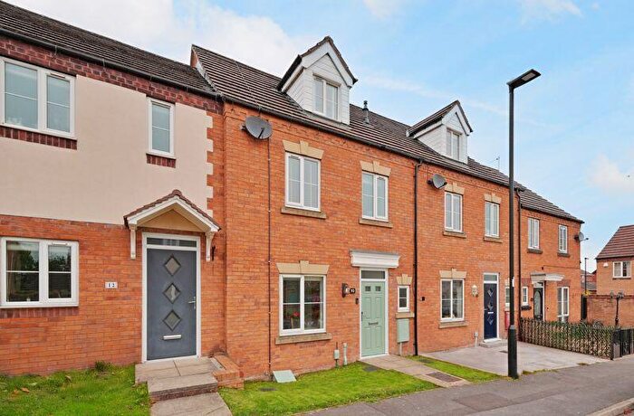3 Bedroom Town House For Sale In Gleadless Rise, Gleadless, Sheffield, S12