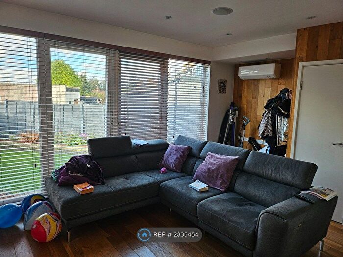 3 Bedroom Semi Detached House To Rent In Hillside Crescent, Harrow, HA2