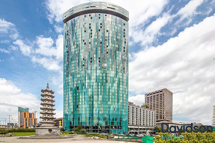 3 Bedroom Flat To Rent In Beetham Tower, Holloway Circus, Birmingham, B1