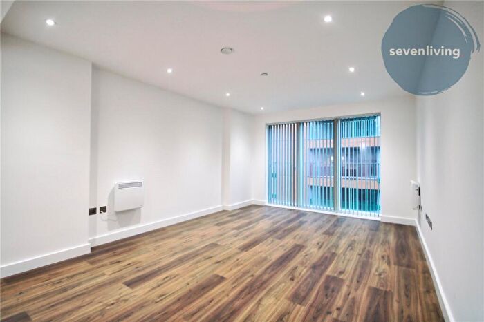 1 Bedroom Apartment To Rent In The Grand Exchange, Market Street, Bracknell, Berkshire, RG12