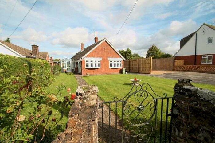 3 Bedroom Property To Rent In The Rye, Eaton Bray, Bedfordshire, LU6