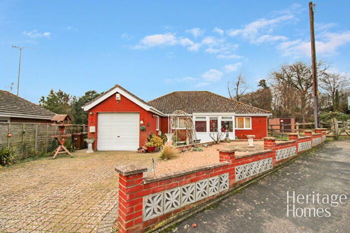 3 Bedroom Bungalow For Sale In Karen Close, Scole, Diss, IP21