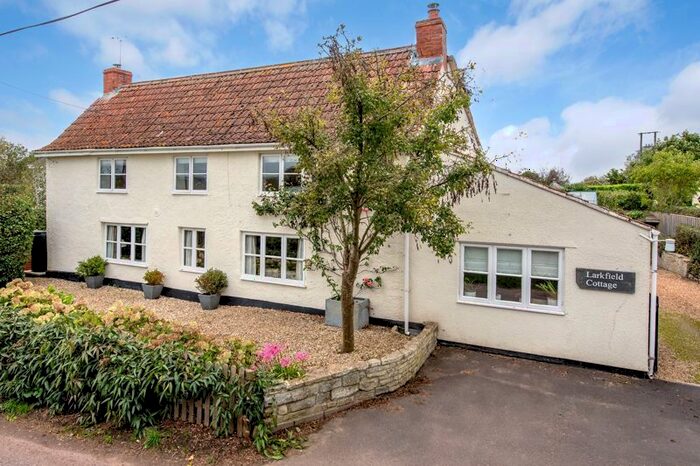 4 Bedroom Detached House For Sale In Stoke St Gregory, Taunton, TA3