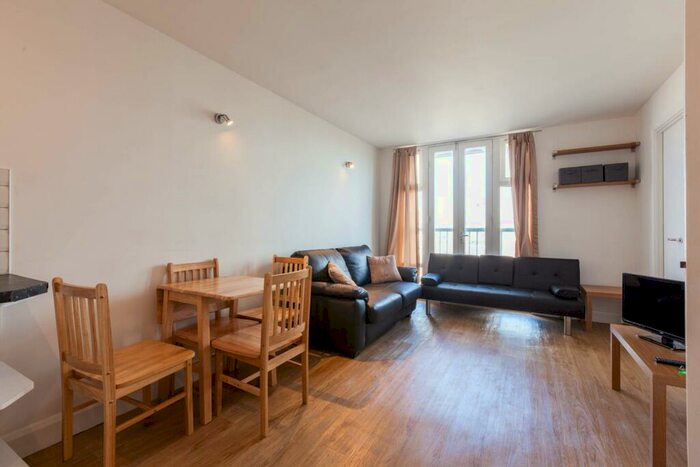 1 Bedroom Flat To Rent In Fairfield Road, Bow, London, E3